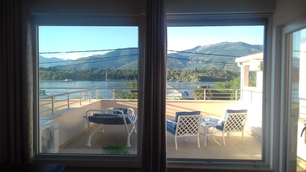 Riverside Villa Tivat Eksteriør billede